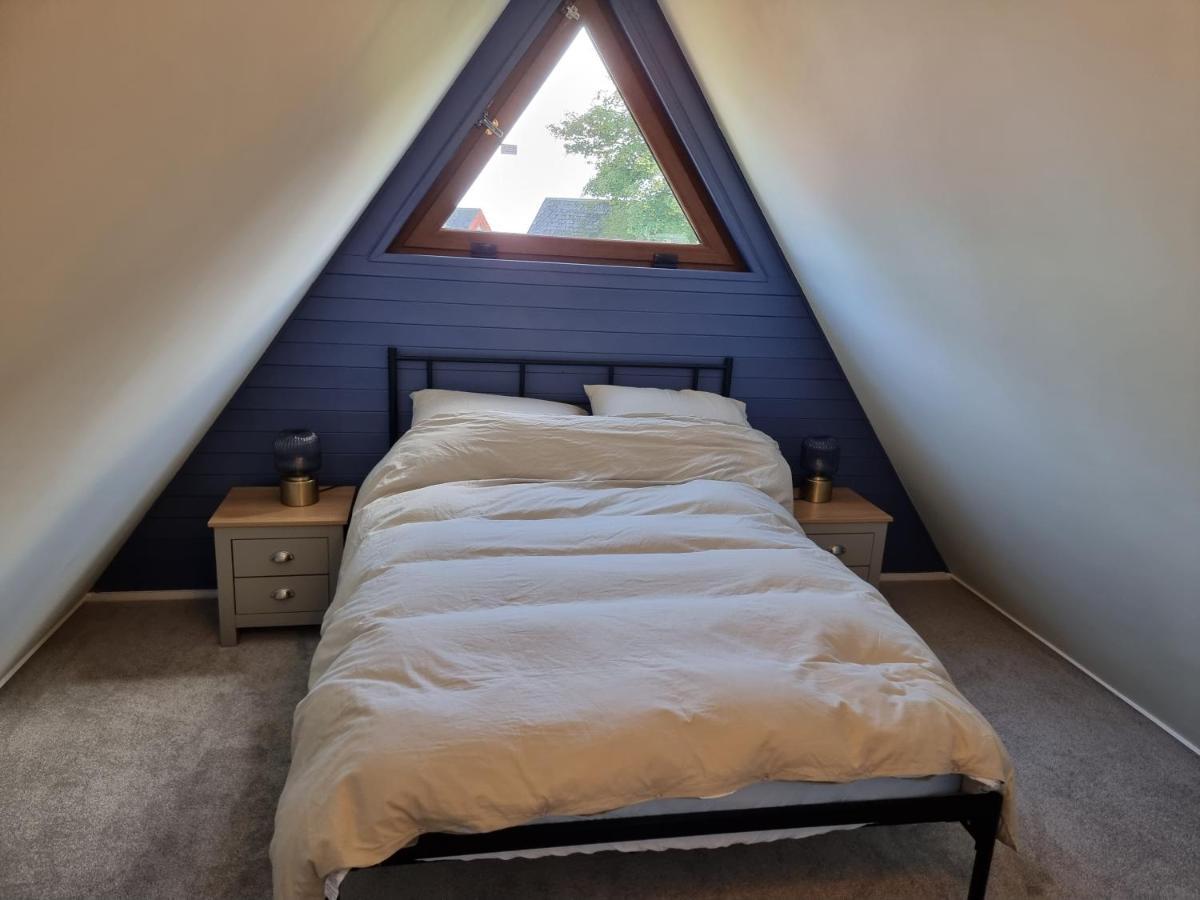 Chalet Brightstone Kingsdown Cliffs Location With Indoor Pool, Tennis Court, Mini-Golf Short Walk To Beach And 3 Great Local Pubs المظهر الخارجي الصورة