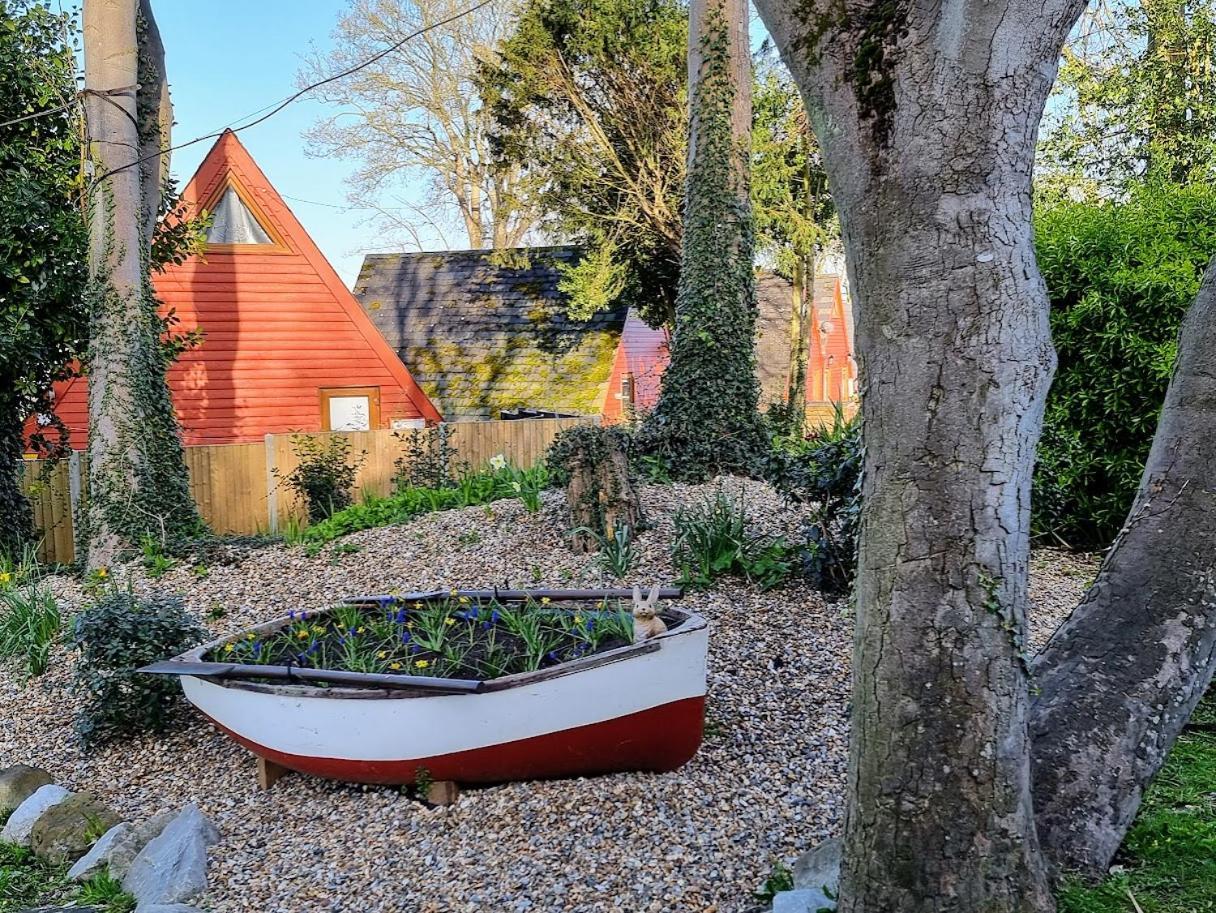 Chalet Brightstone Kingsdown Cliffs Location With Indoor Pool, Tennis Court, Mini-Golf Short Walk To Beach And 3 Great Local Pubs المظهر الخارجي الصورة